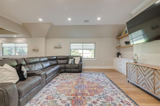 2503 Walnut Road, Norman, OK 73072