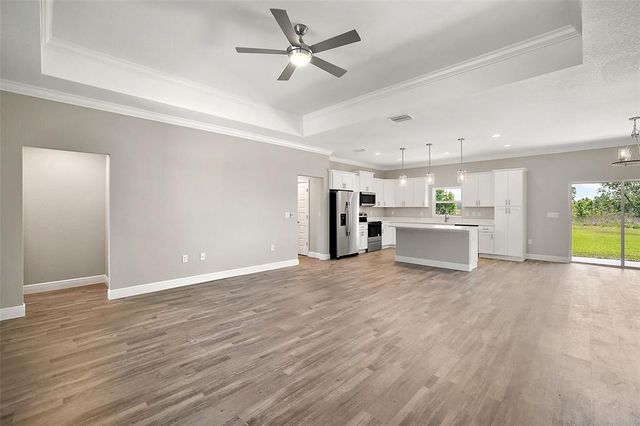8725 SW 136TH TERRACE, Dunnellon, FL 34432