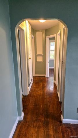 15456 Saratoga Street, Detroit, MI 48205