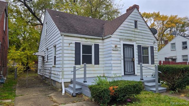 15456 Saratoga Street, Detroit, MI 48205