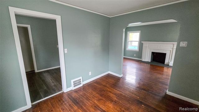 15456 Saratoga Street, Detroit, MI 48205