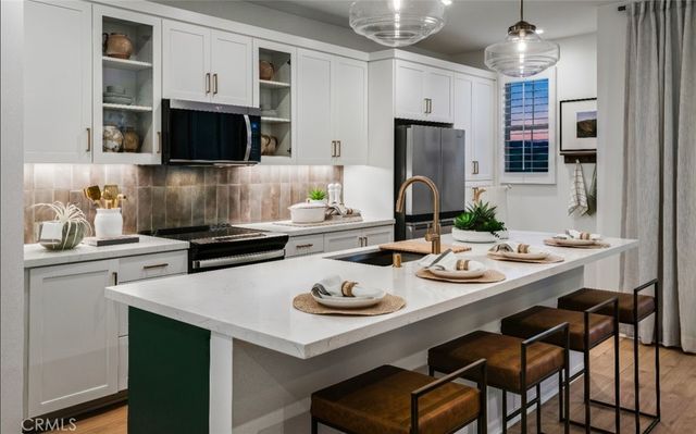 28863 VINECREST Court, Temecula, CA 92590