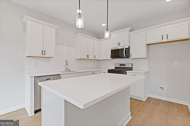 379 Summerville Lane 12, Athens, GA 30606