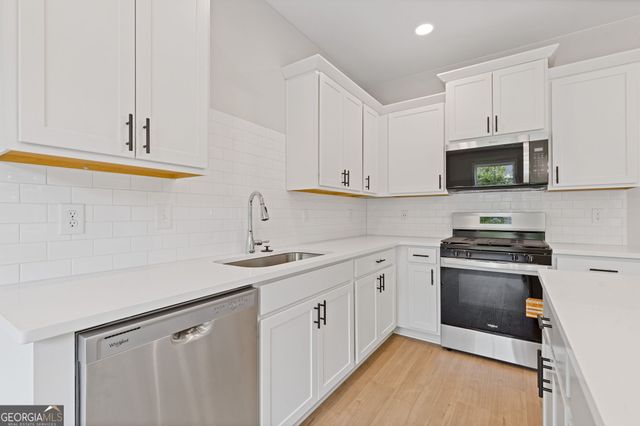 379 Summerville Lane 12, Athens, GA 30606