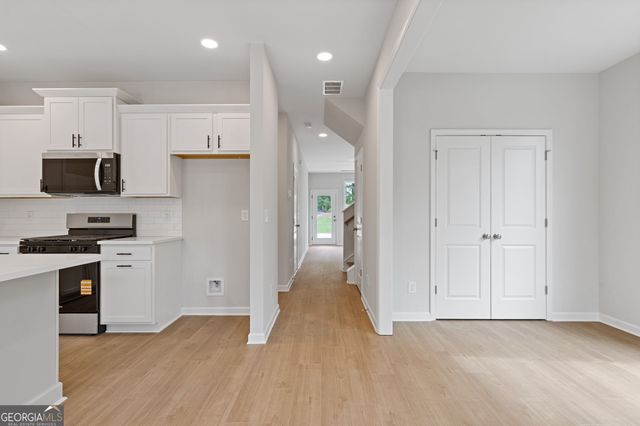 379 Summerville Lane 12, Athens, GA 30606