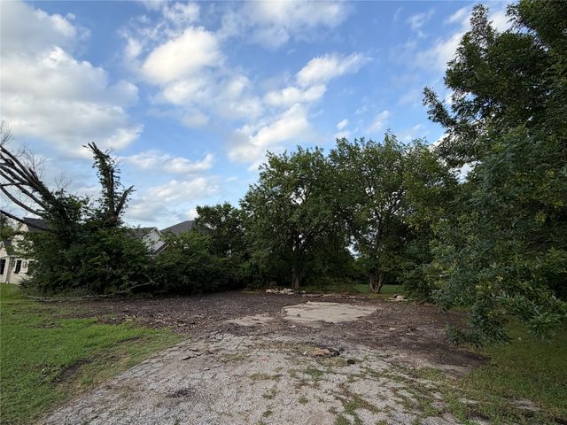 808 N Goliad Street, Rockwall, TX 75087