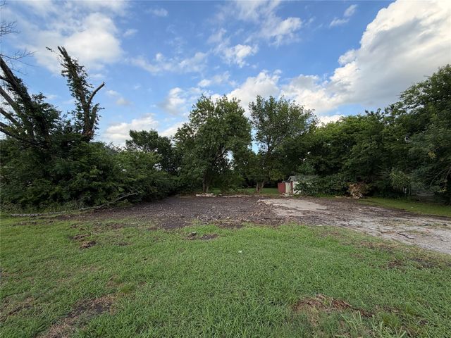 808 N Goliad Street, Rockwall, TX 75087