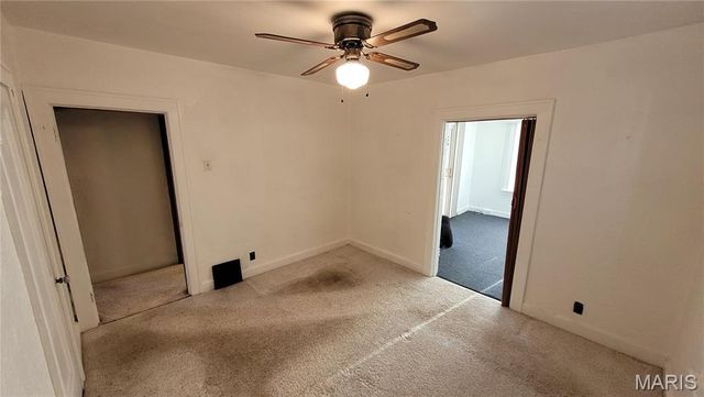 6906 Leedale Drive, Velda Village, MO 63121