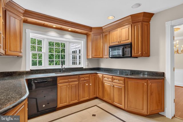 7922 JOURNEY LN, Springfield, VA 22153