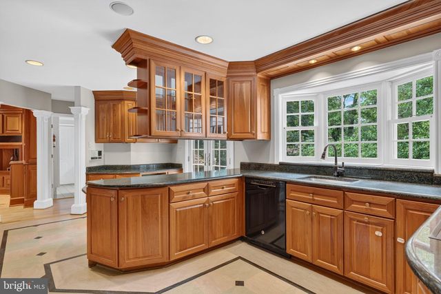 7922 JOURNEY LN, Springfield, VA 22153