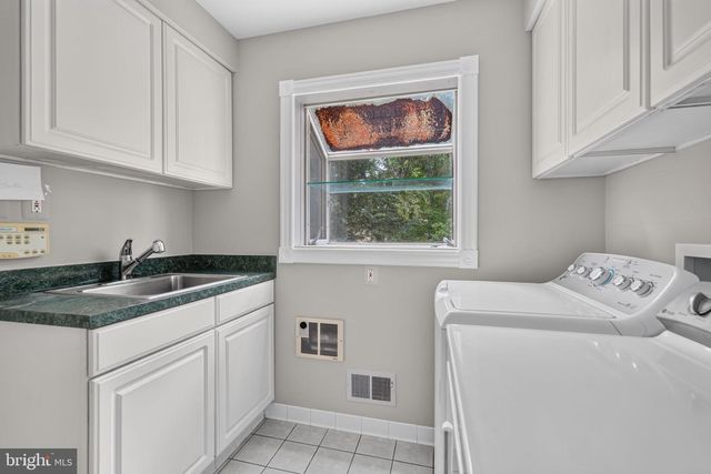 7922 JOURNEY LN, Springfield, VA 22153