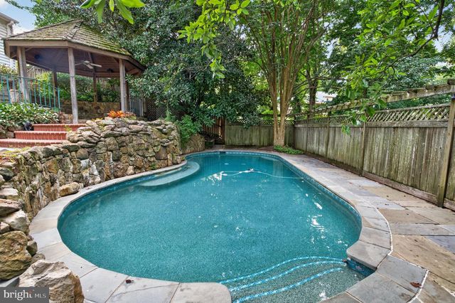 7922 JOURNEY LN, Springfield, VA 22153