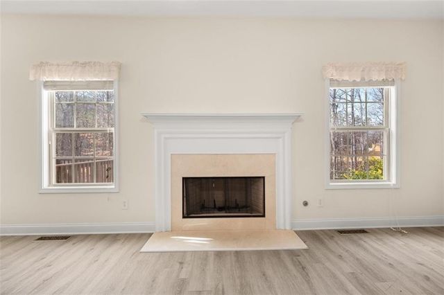 1300 Primrose Park Road, Sugar Hill, GA 30518
