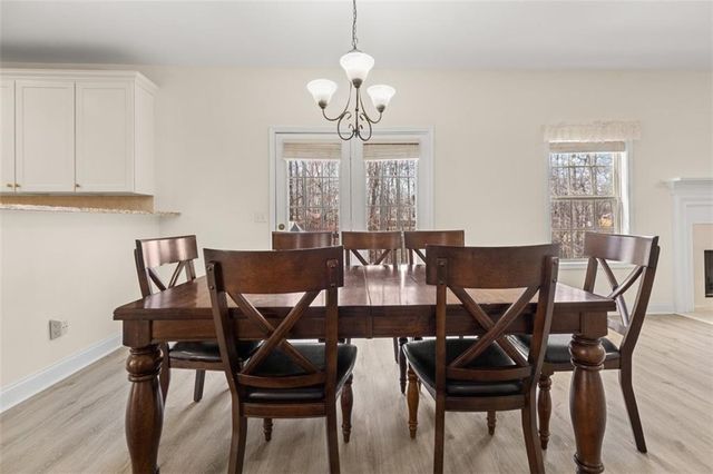 1300 Primrose Park Road, Sugar Hill, GA 30518