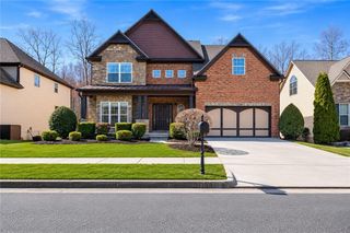 1300 Primrose Park Road, Sugar Hill, GA 30518
