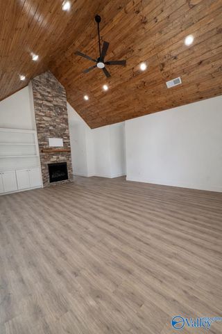 23 Swanee Drive, Albertville, AL 35950