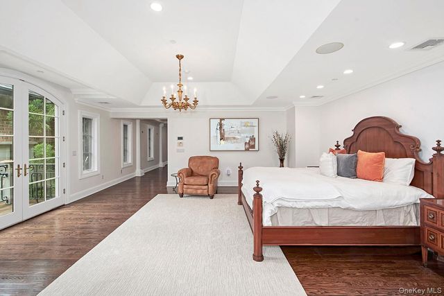 301 Whippoorwill Road, Chappaqua, NY 10514