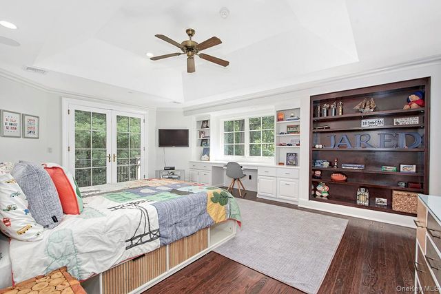 301 Whippoorwill Road, Chappaqua, NY 10514