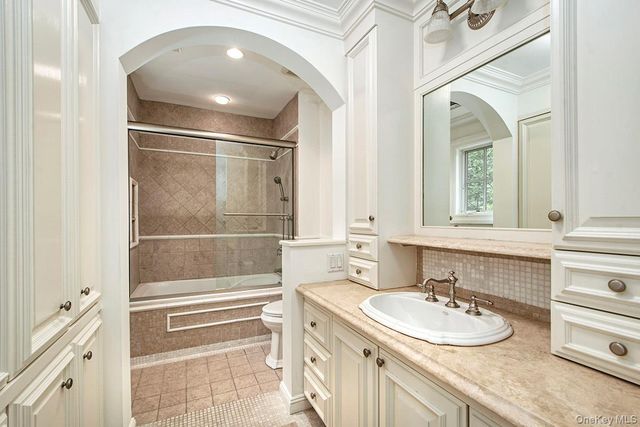 301 Whippoorwill Road, Chappaqua, NY 10514