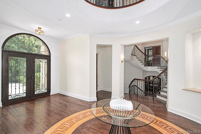 301 Whippoorwill Road, Chappaqua, NY 10514