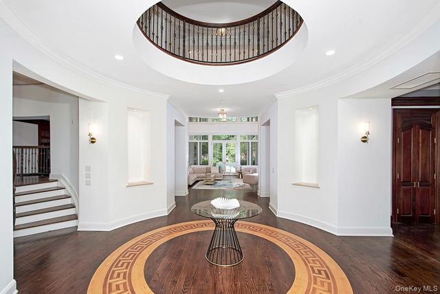 301 Whippoorwill Road, Chappaqua, NY 10514