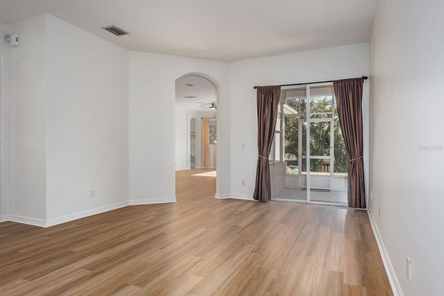 527 BRIDLE PATH WAY, Tarpon Springs, FL 34688