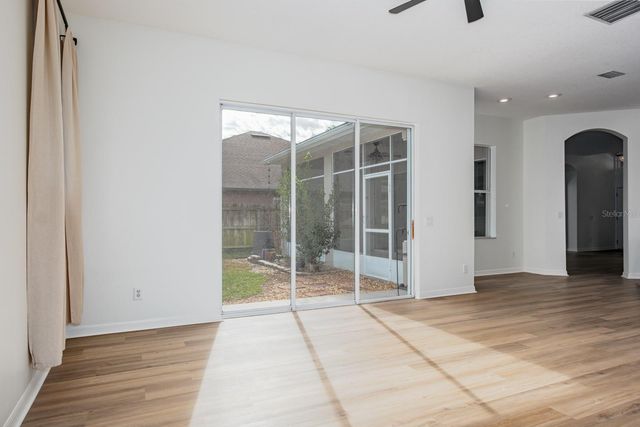 527 BRIDLE PATH WAY, Tarpon Springs, FL 34688