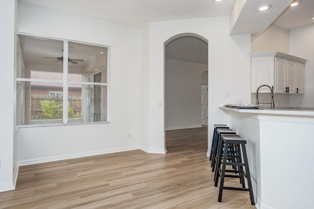 527 BRIDLE PATH WAY, Tarpon Springs, FL 34688