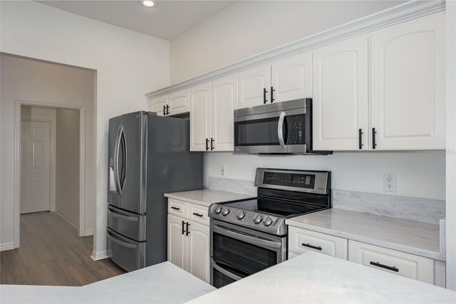 527 BRIDLE PATH WAY, Tarpon Springs, FL 34688