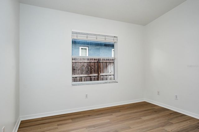 527 BRIDLE PATH WAY, Tarpon Springs, FL 34688