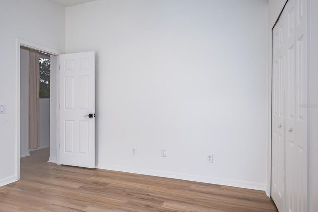 527 BRIDLE PATH WAY, Tarpon Springs, FL 34688