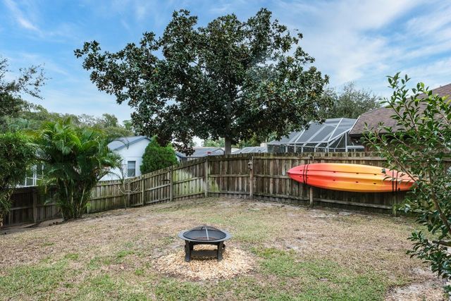 527 BRIDLE PATH WAY, Tarpon Springs, FL 34688