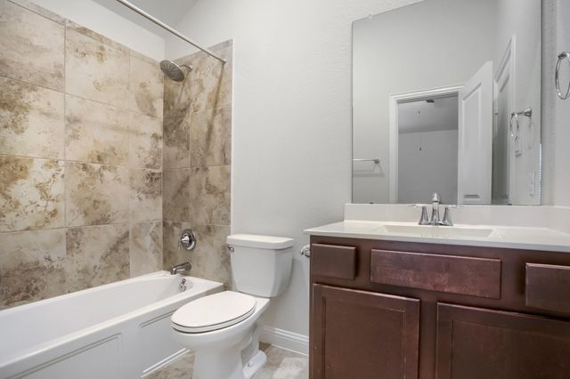 9615 Slumbering Willow Lane, Richmond, TX 77406