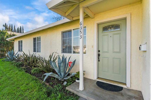 6353 La Cienega Dr, North Highlands, CA 95660