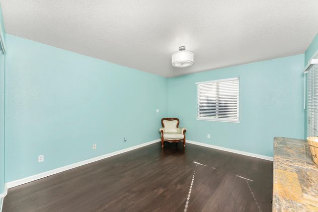 6353 La Cienega Dr, North Highlands, CA 95660