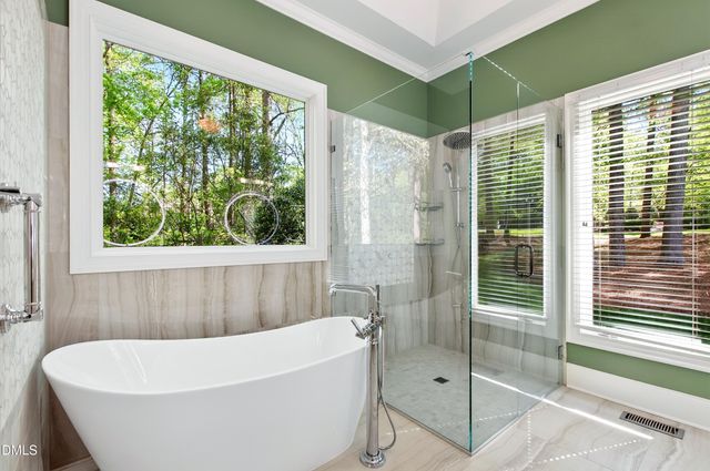 4933 Cremshaw Court, Raleigh, NC 27614