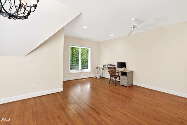 4933 Cremshaw Court, Raleigh, NC 27614