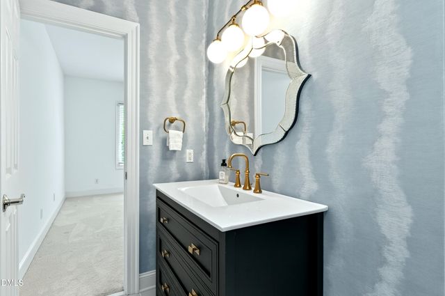 4933 Cremshaw Court, Raleigh, NC 27614