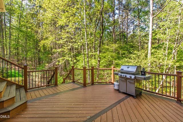 4933 Cremshaw Court, Raleigh, NC 27614