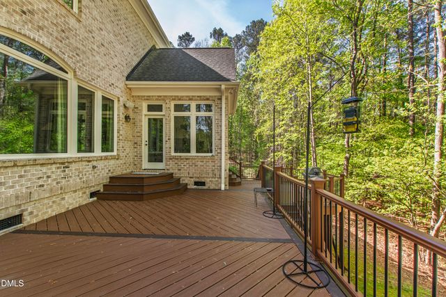 4933 Cremshaw Court, Raleigh, NC 27614