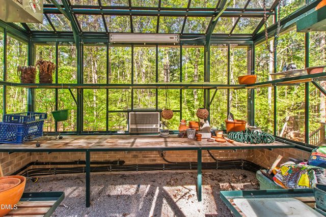 4933 Cremshaw Court, Raleigh, NC 27614