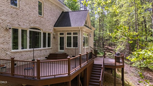 4933 Cremshaw Court, Raleigh, NC 27614