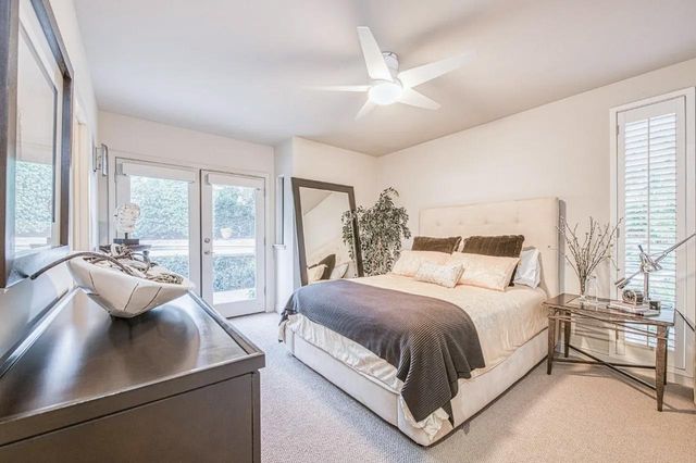 2352 W Loma Linda Avenue, Fresno, CA 93711