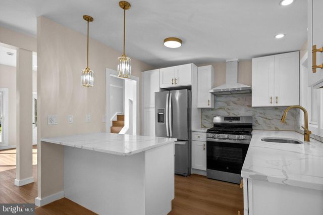 407 E ELM ST, Lebanon, PA 17042