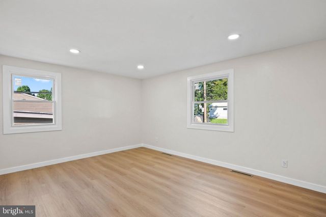 407 E ELM ST, Lebanon, PA 17042