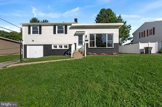 407 E ELM ST, Lebanon, PA 17042