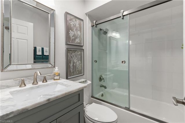 2034 Pine Isle LN # 2034, Naples, FL 34112