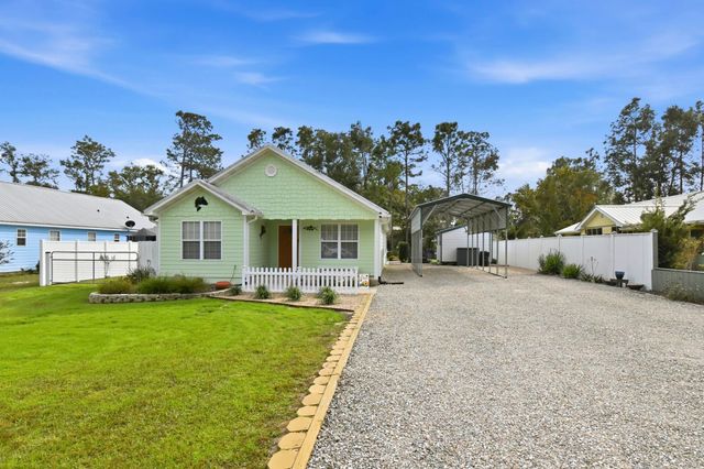 455 Kings Creek Circle, Steinhatchee, FL 32359