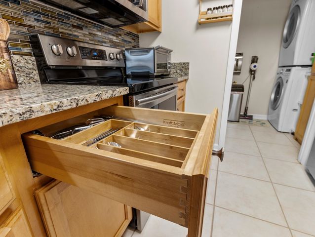 455 Kings Creek Circle, Steinhatchee, FL 32359