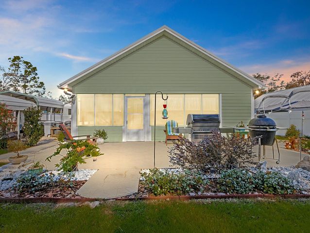 455 Kings Creek Circle, Steinhatchee, FL 32359